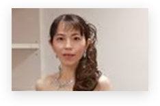 金成 美穂
